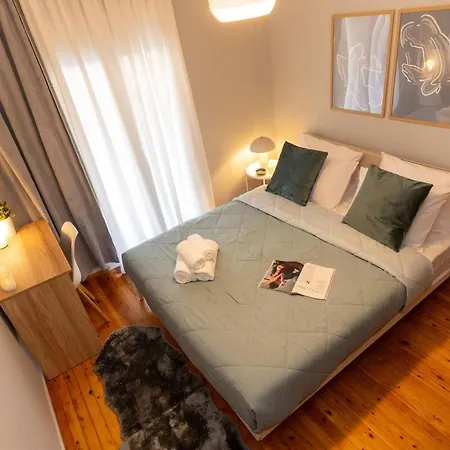Bright 3br In The Heart Of The Солун
